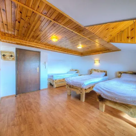 Rhodope House Momchil Yunak Guest house 3*